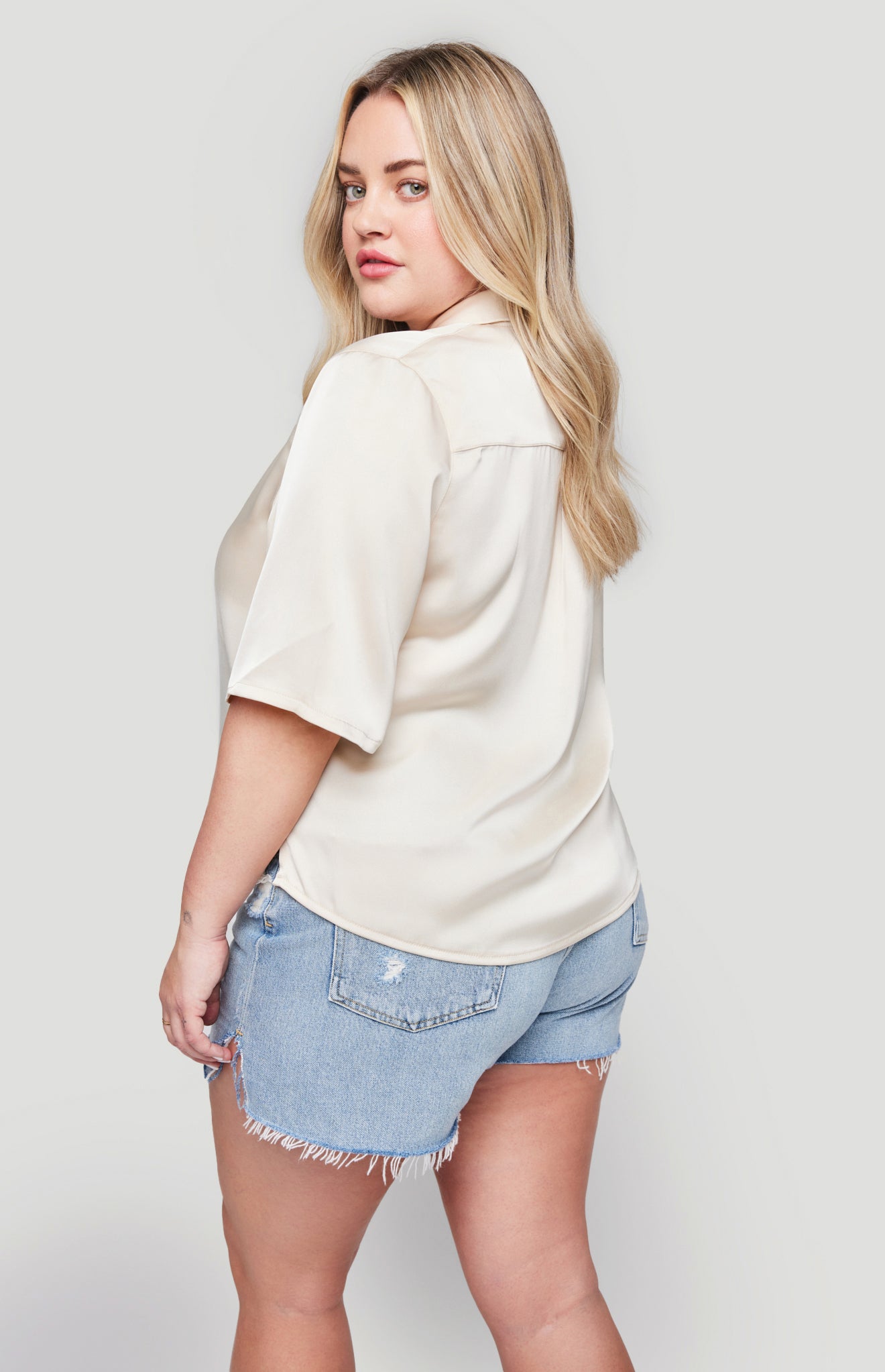 Moxie Button Down Shirt|color:Cream