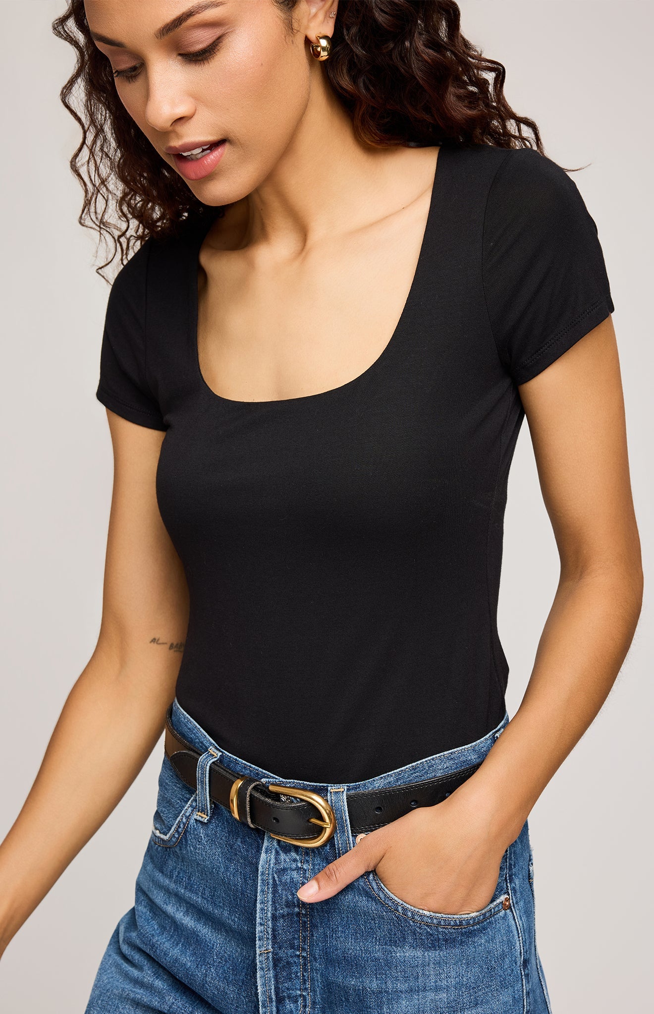 Fiora T-Shirt