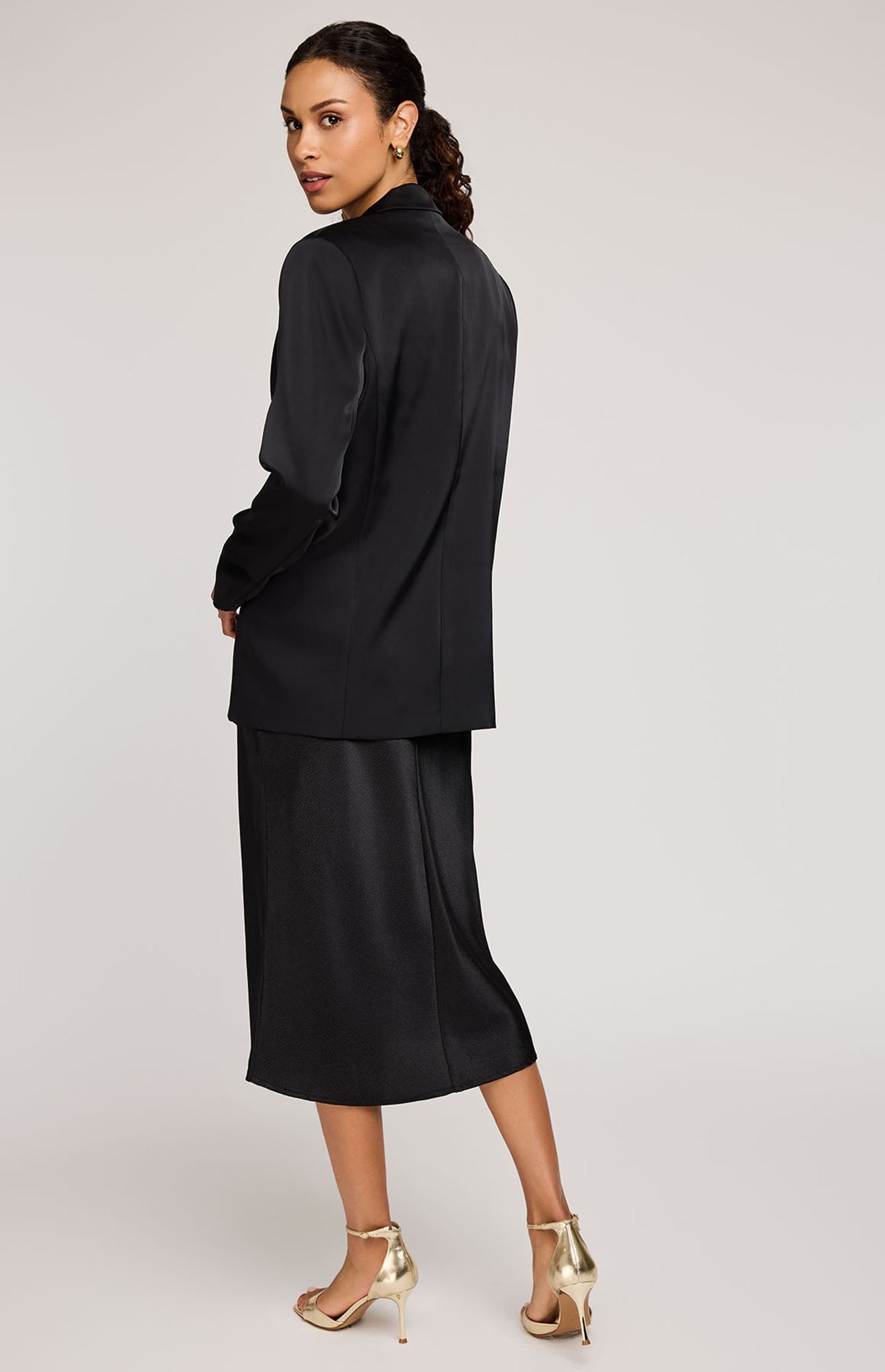 Dione Satin Blazer|Color:Black