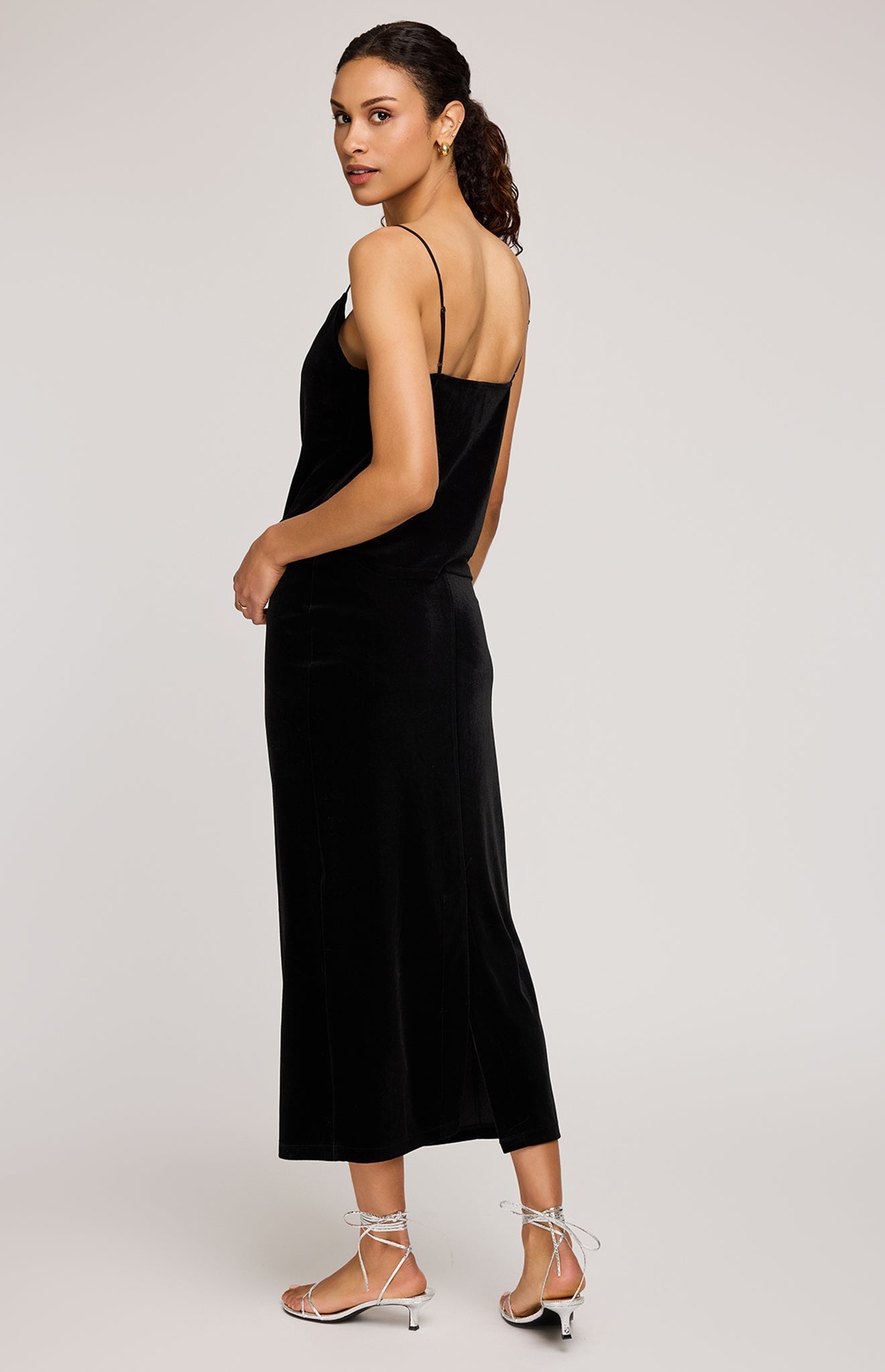 Dahlia Velvet Column Skirt|Color:Black