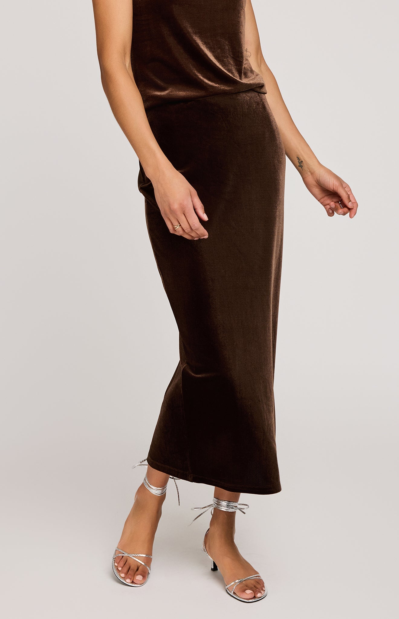 Dahlia Velvet Column Skirt|Color:Ganache