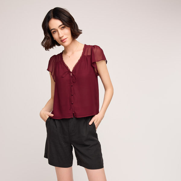 Short Sleeve Short Blouse