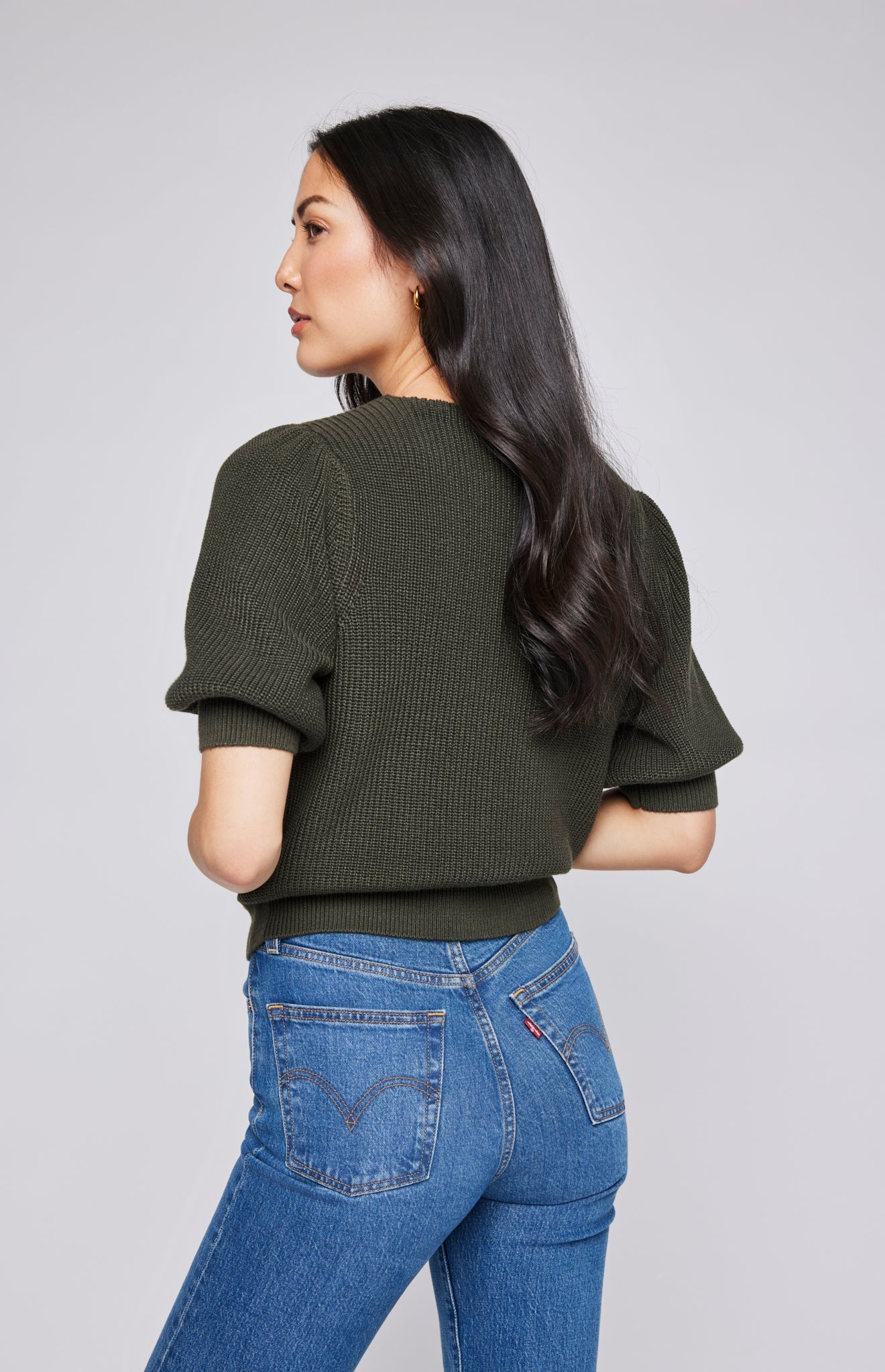 Phoebe Pullover Sweater|color:Olive