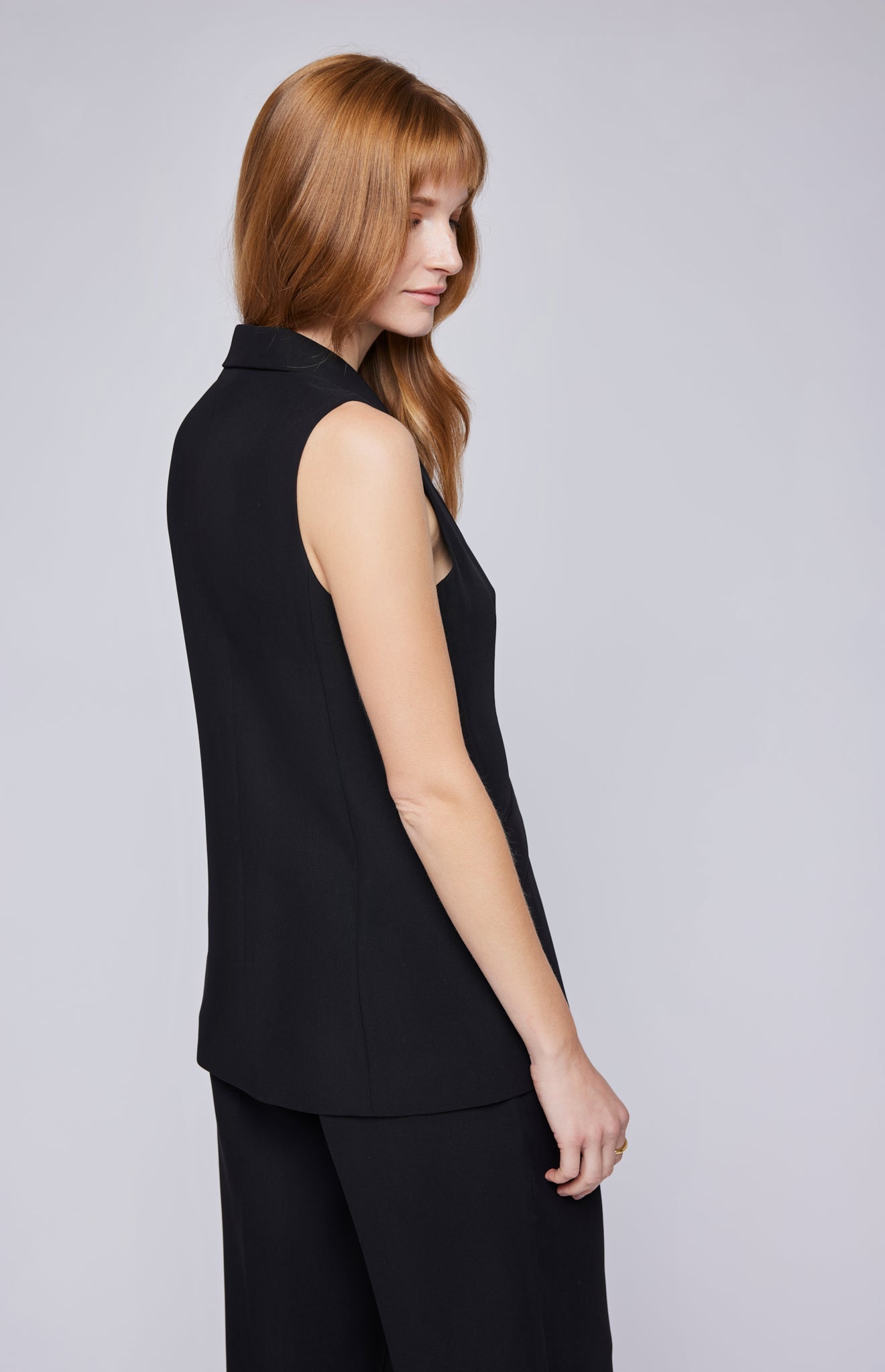 Bailey Vest|color:Black