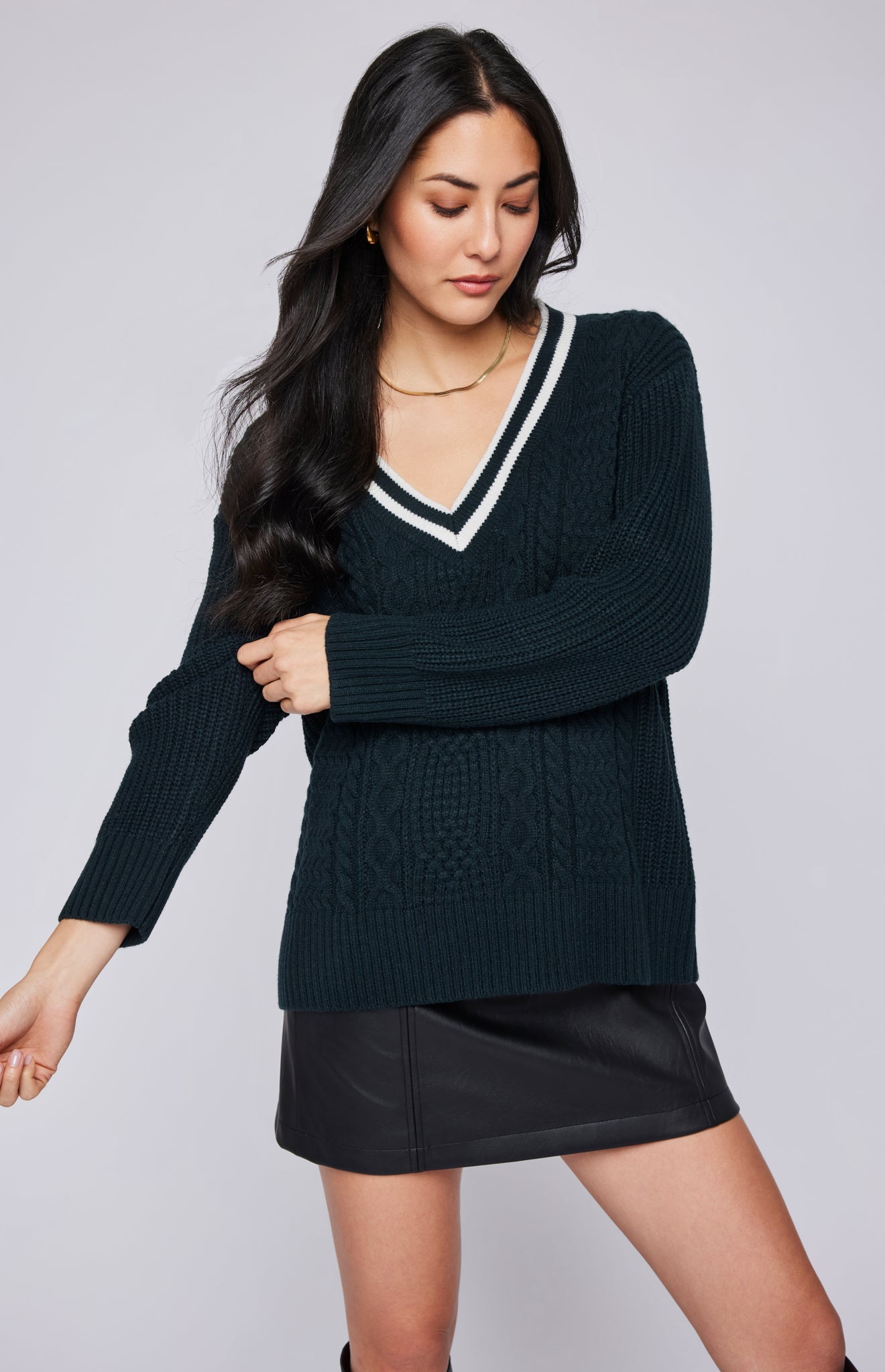 Kyla V-Neck Sweater|color:Forest