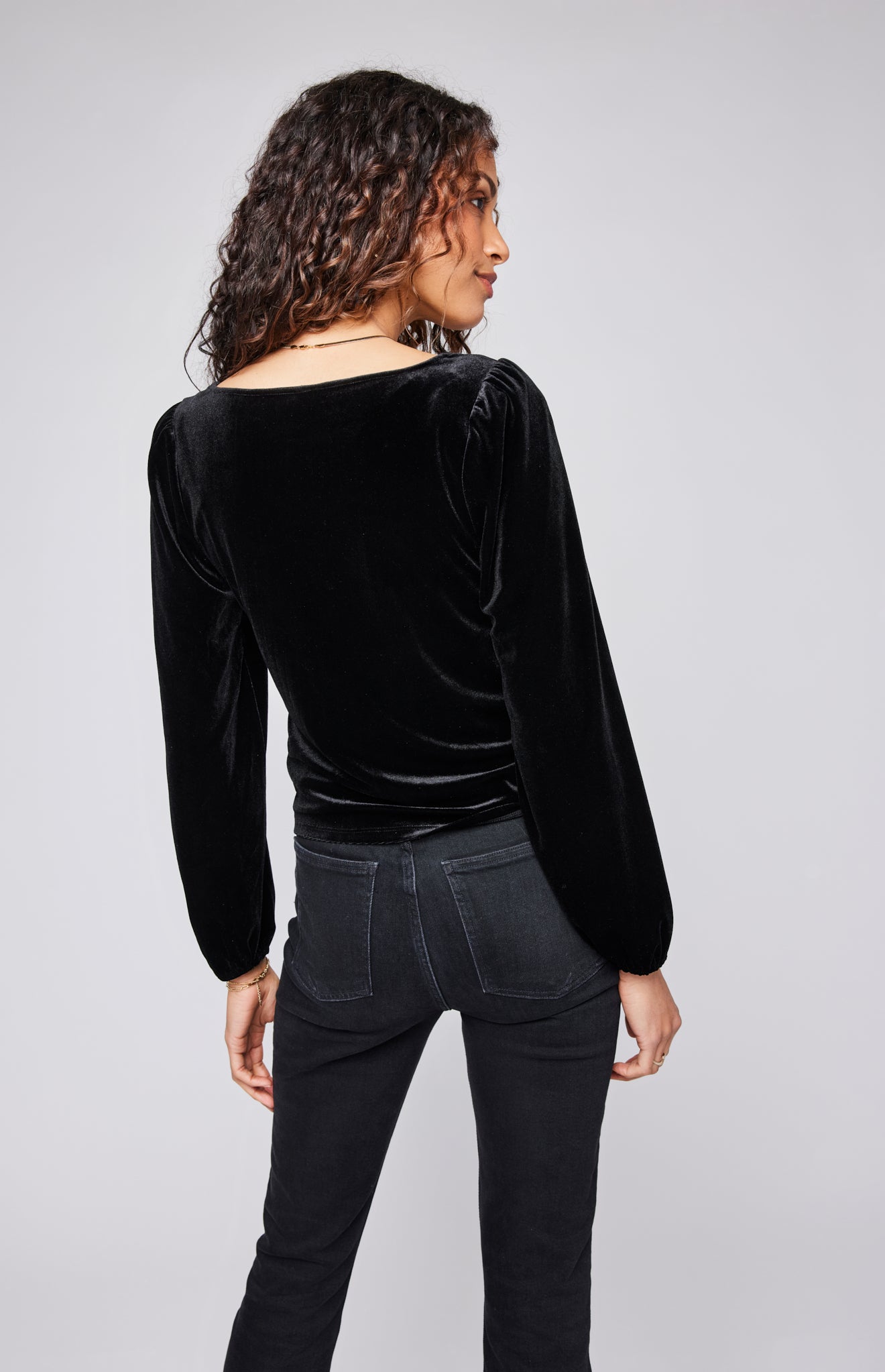 Ariana Top|color:Black