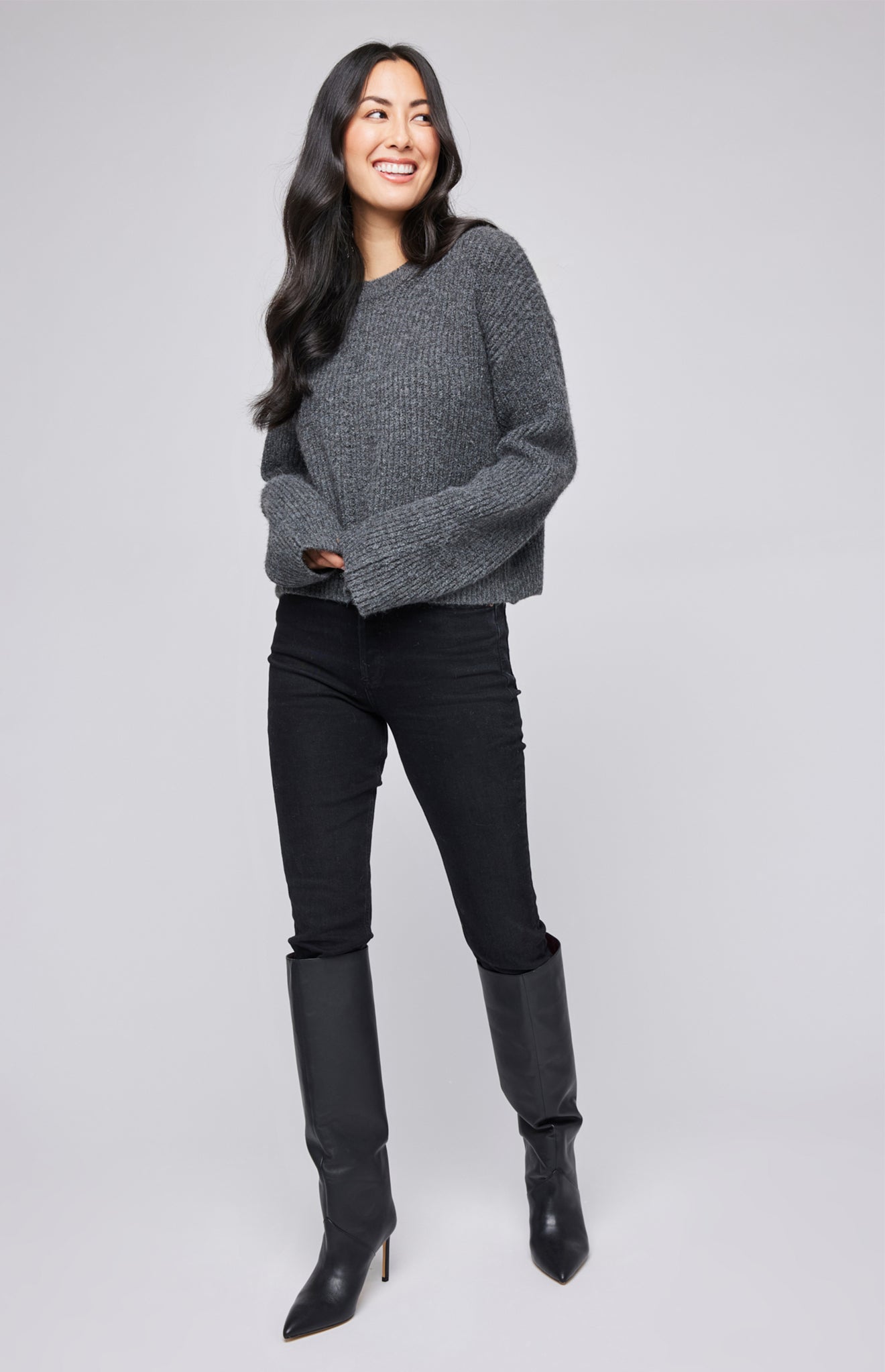 Taylyn Pullover|color:Heather Charcoal