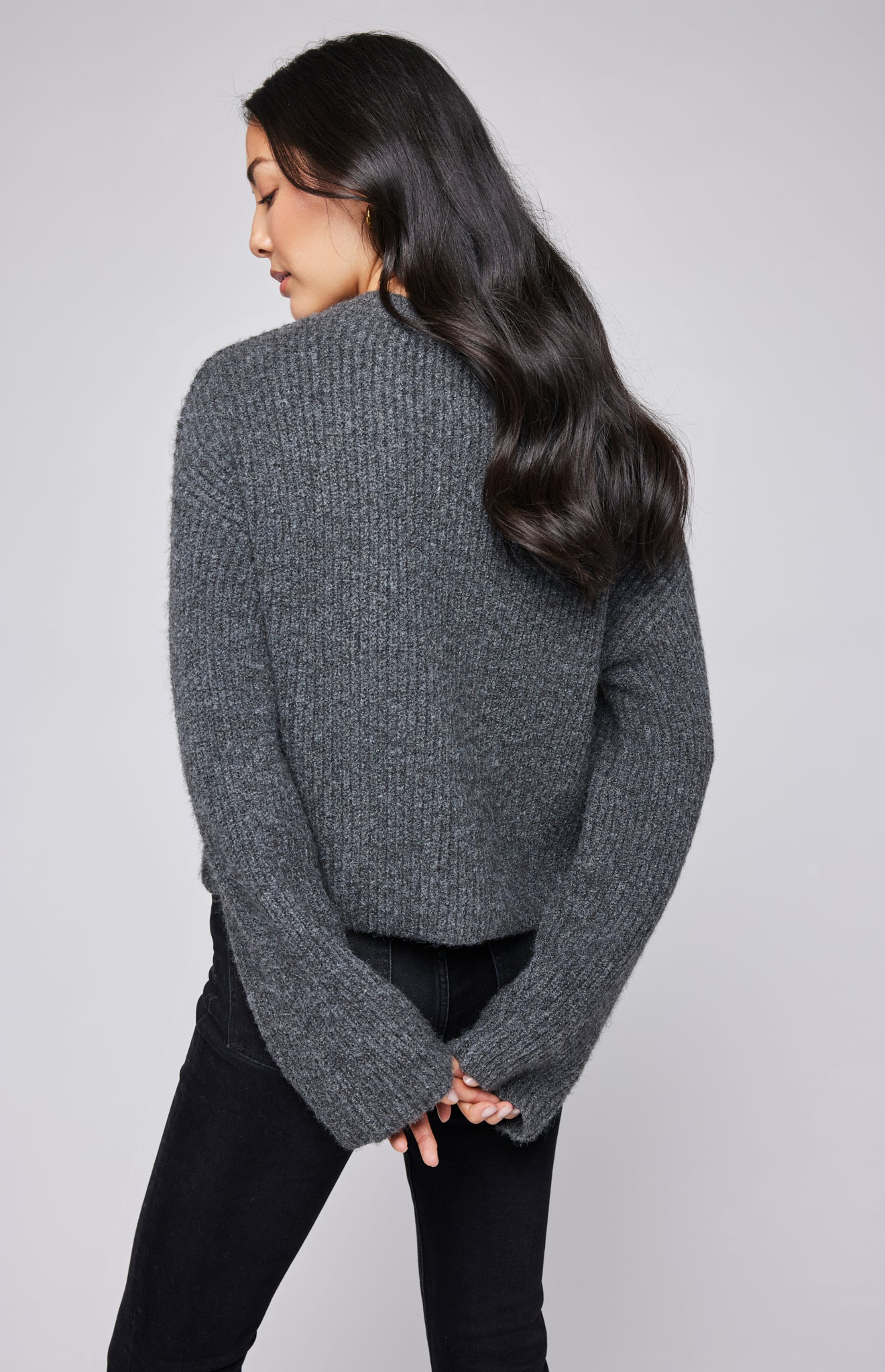 Taylyn Pullover|color:Heather Charcoal