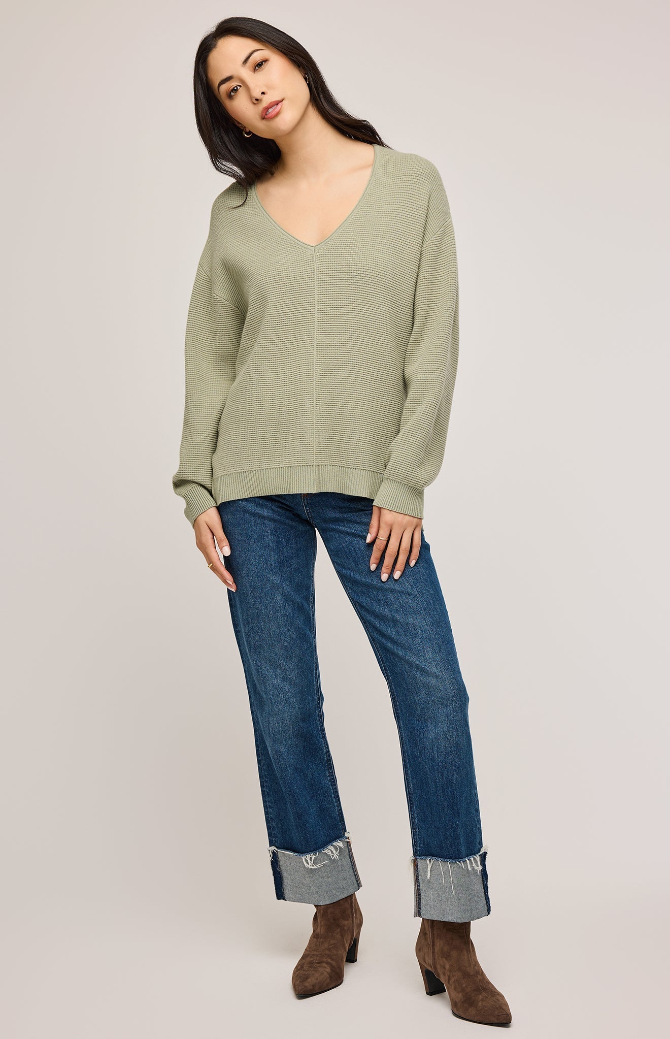 Lisbon V-Neck Knit Pullover