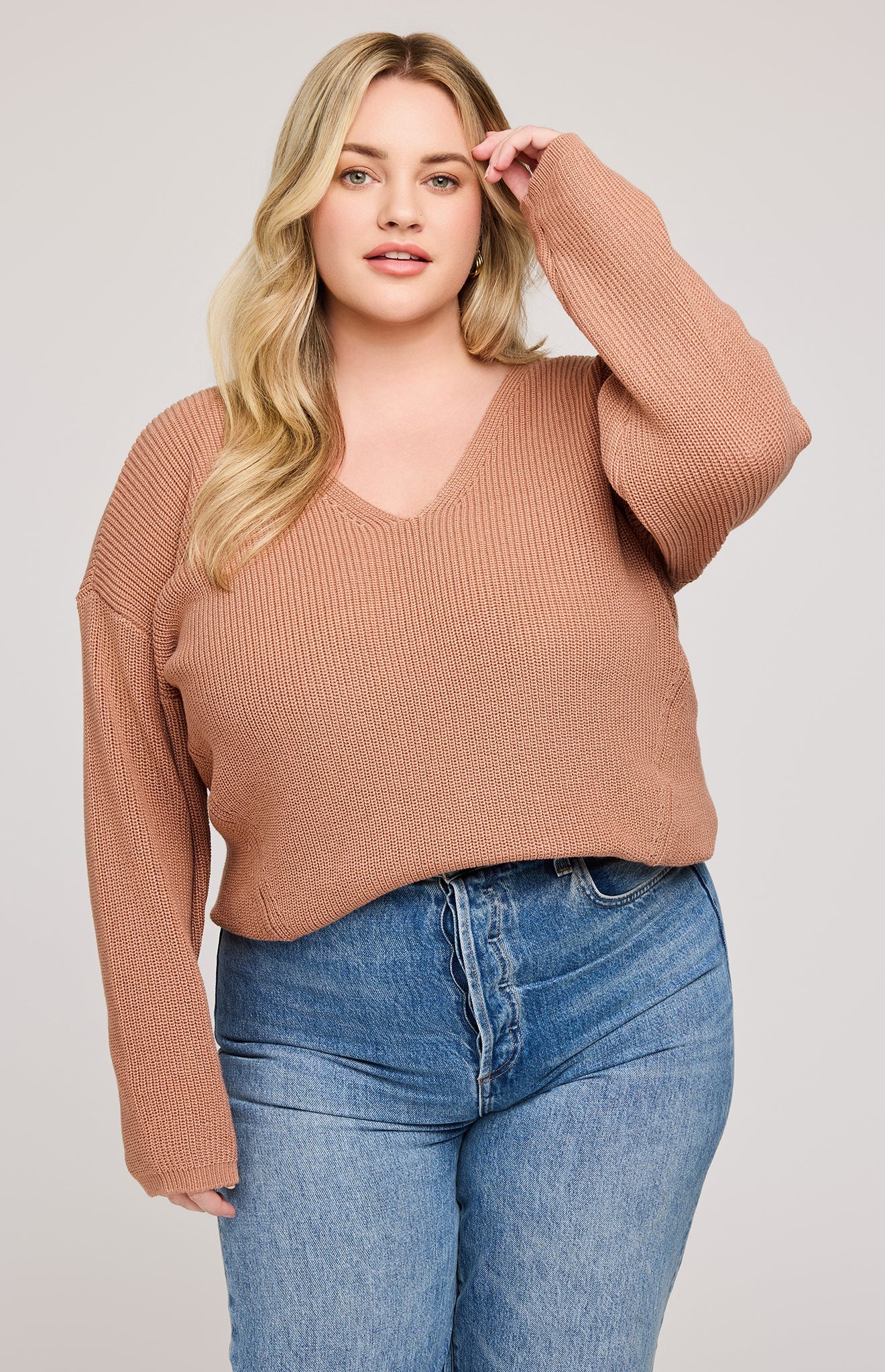 Tucker Pullover Sweater