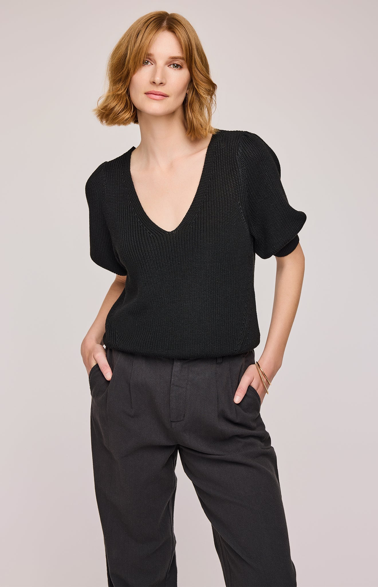 Phoebe Pullover Sweater|color:Black