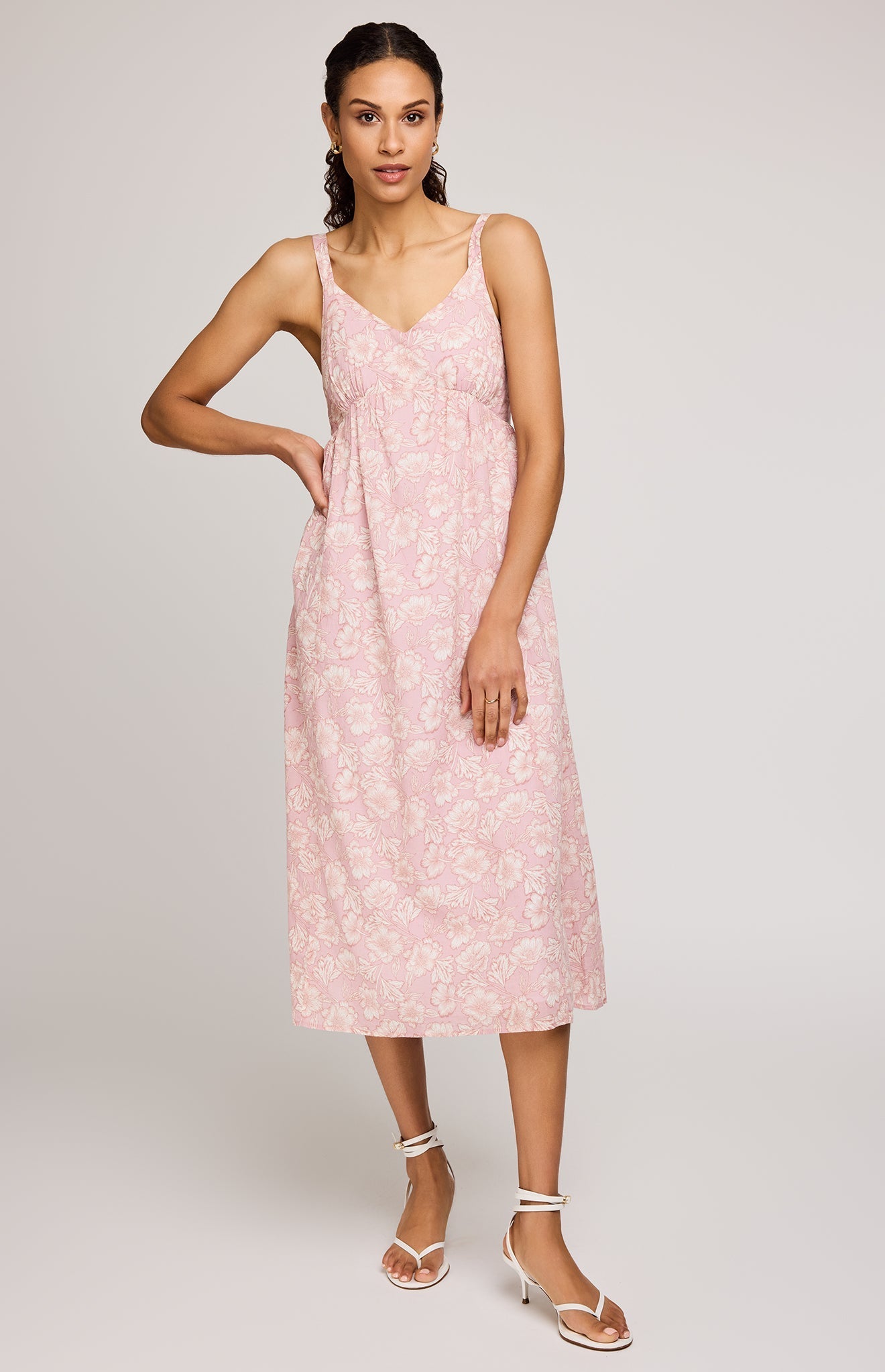 Rosalie Floral Midi Dress|color:Blush Bouquet