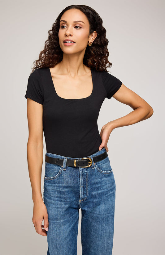Fiora T-Shirt|color:Black