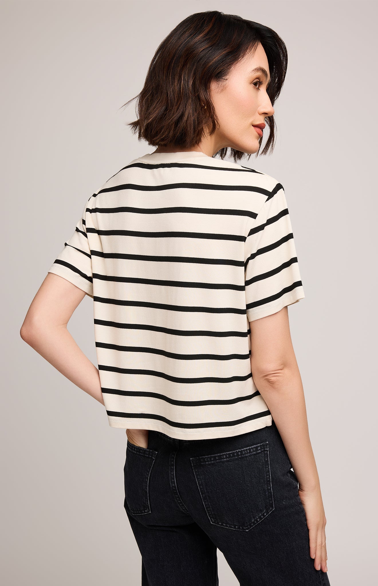 Jaxon T-Shirt|color:Cream Stripe