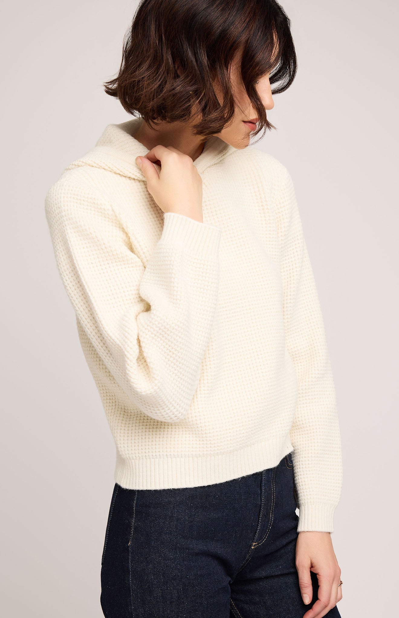 Jessica Pullover Hoodie|color:Cream