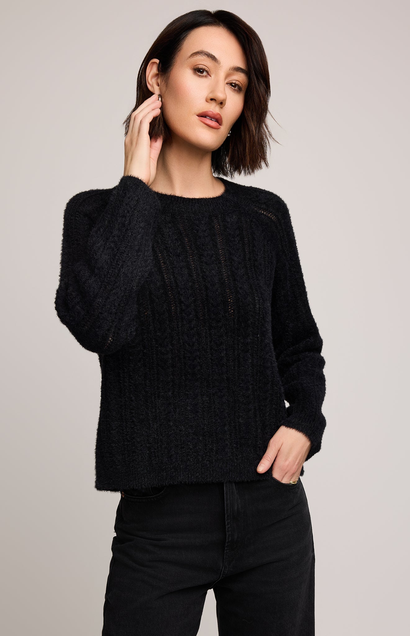 Cornelia Crewneck Sweater|color:Black