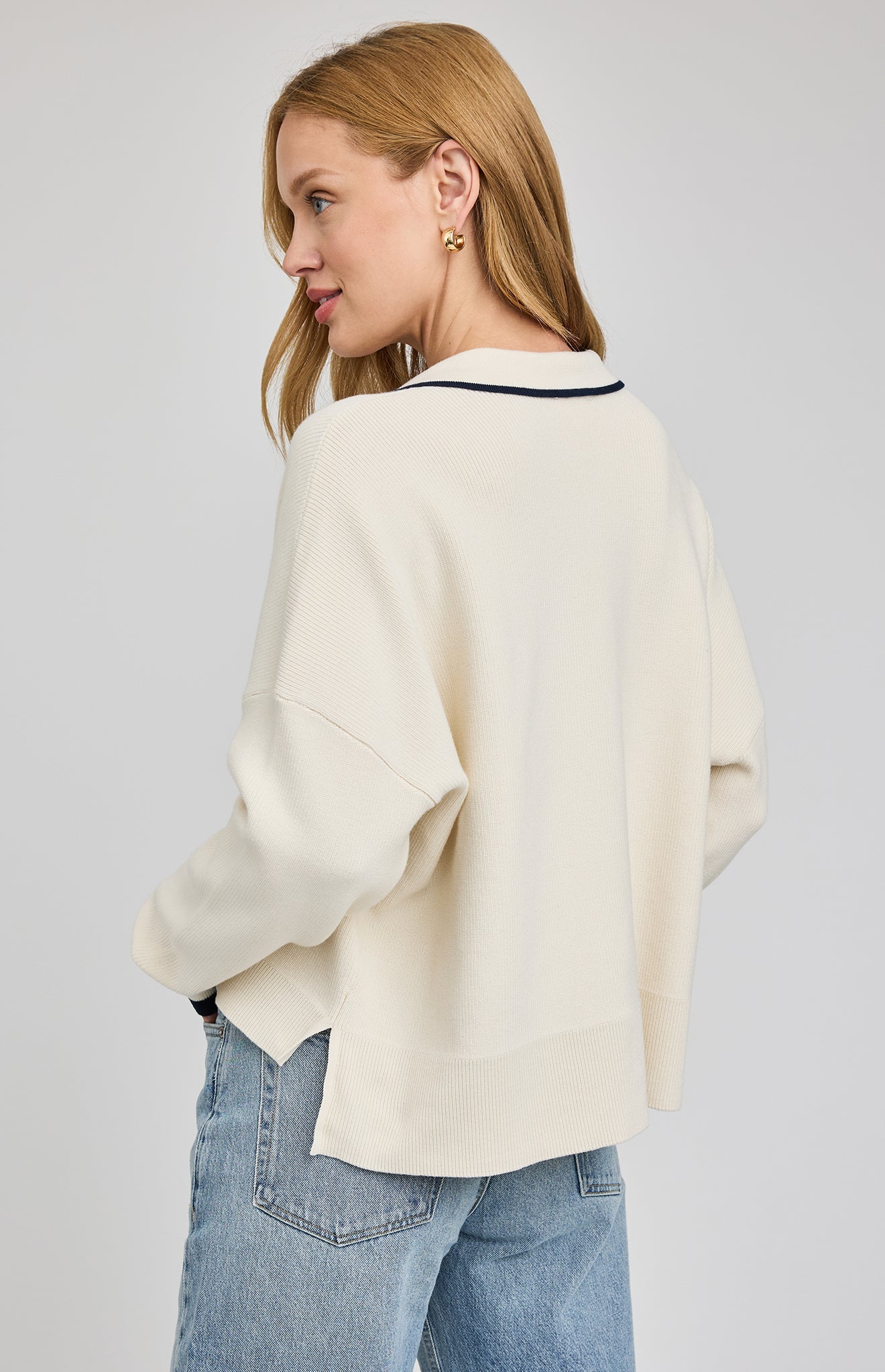Tristan V-Neck Sweater|color:Cream