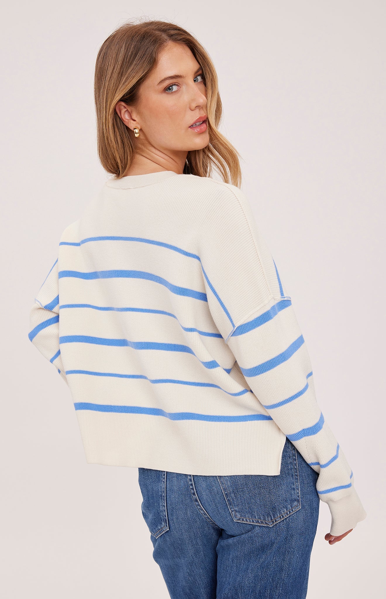 Echo Pullover Sweater|color:Sky Stripe