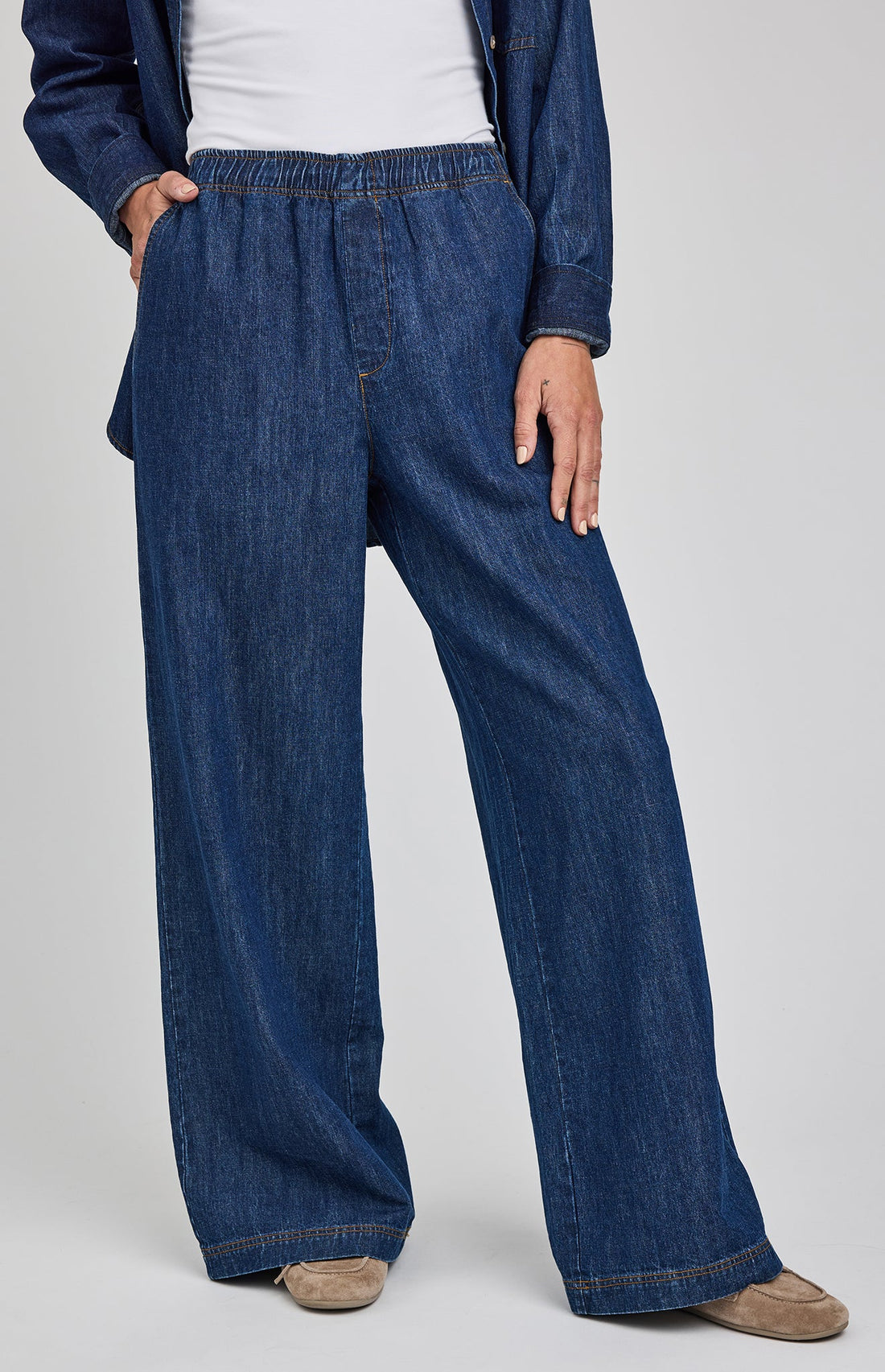 Maxwell Pant|color:Dark Wash