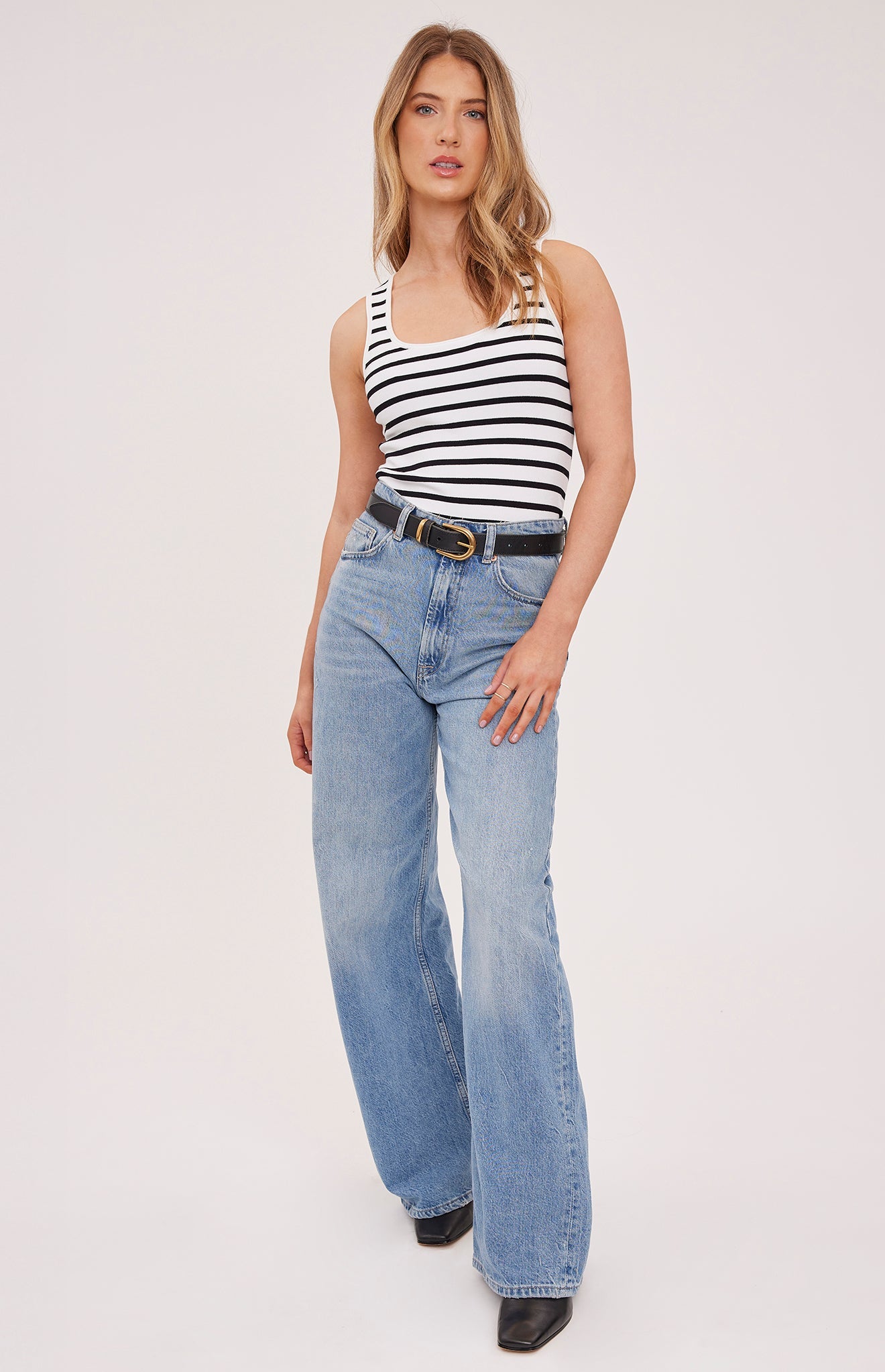 Sierra Tank|color:Black Stripe