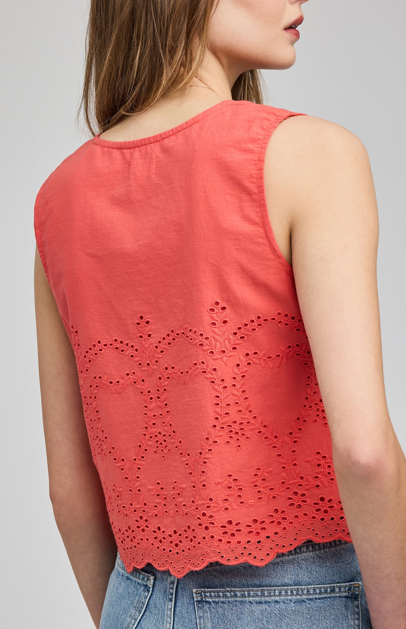 Rhea Sleeveless Top|color:Grenadine