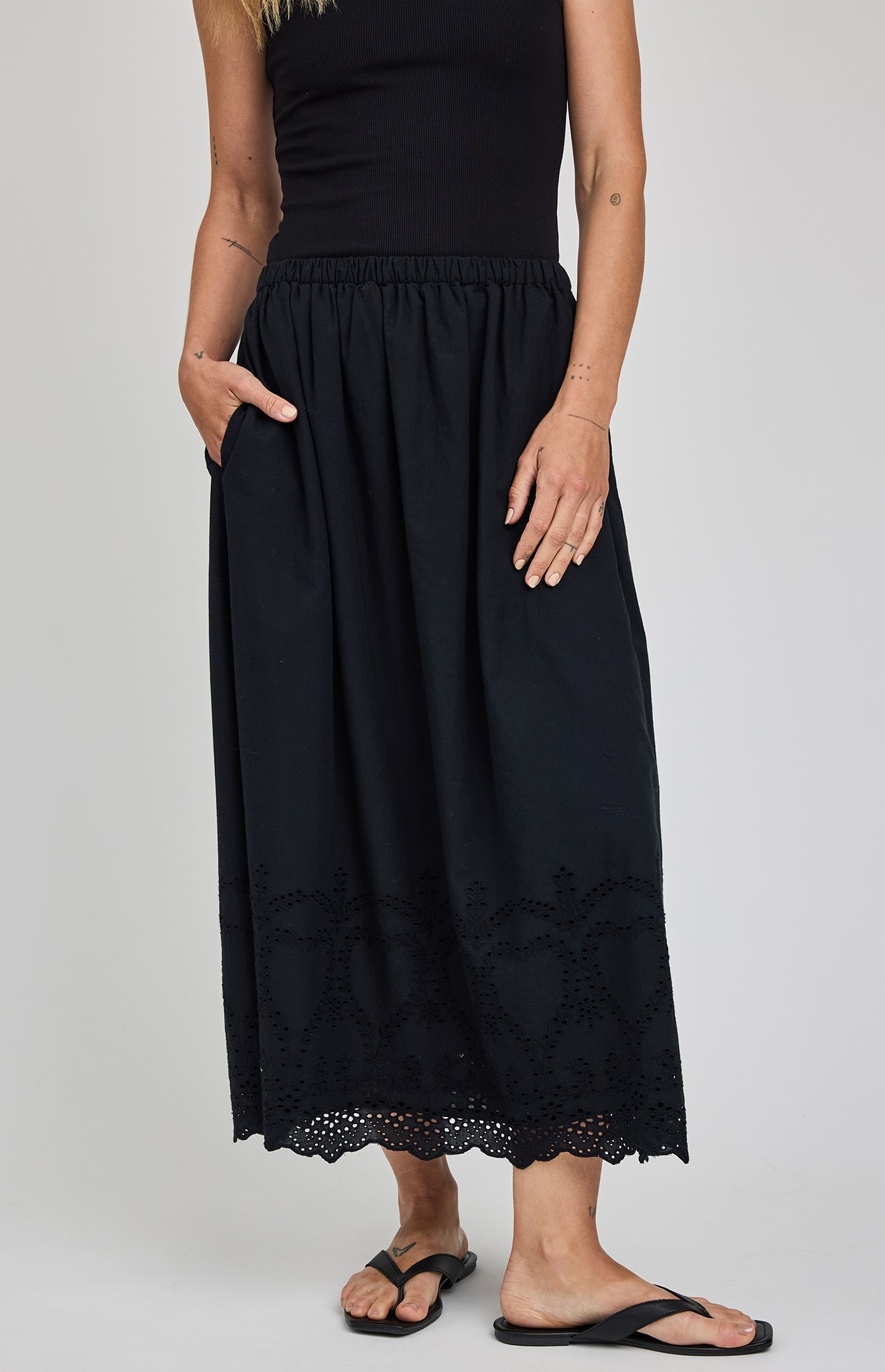 Elodie Skirt|color:Black