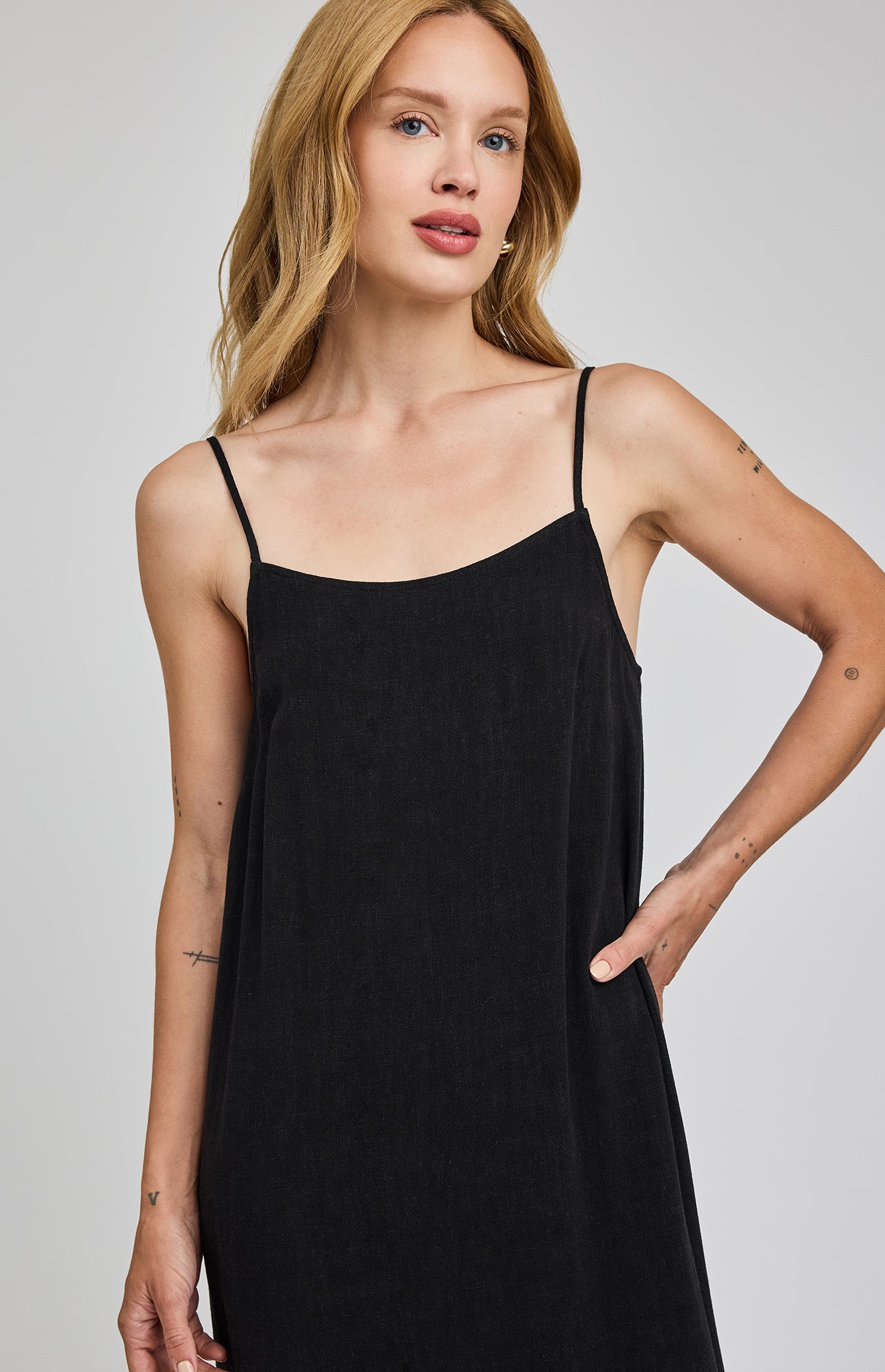 Twyla Linen Dress|color:Black