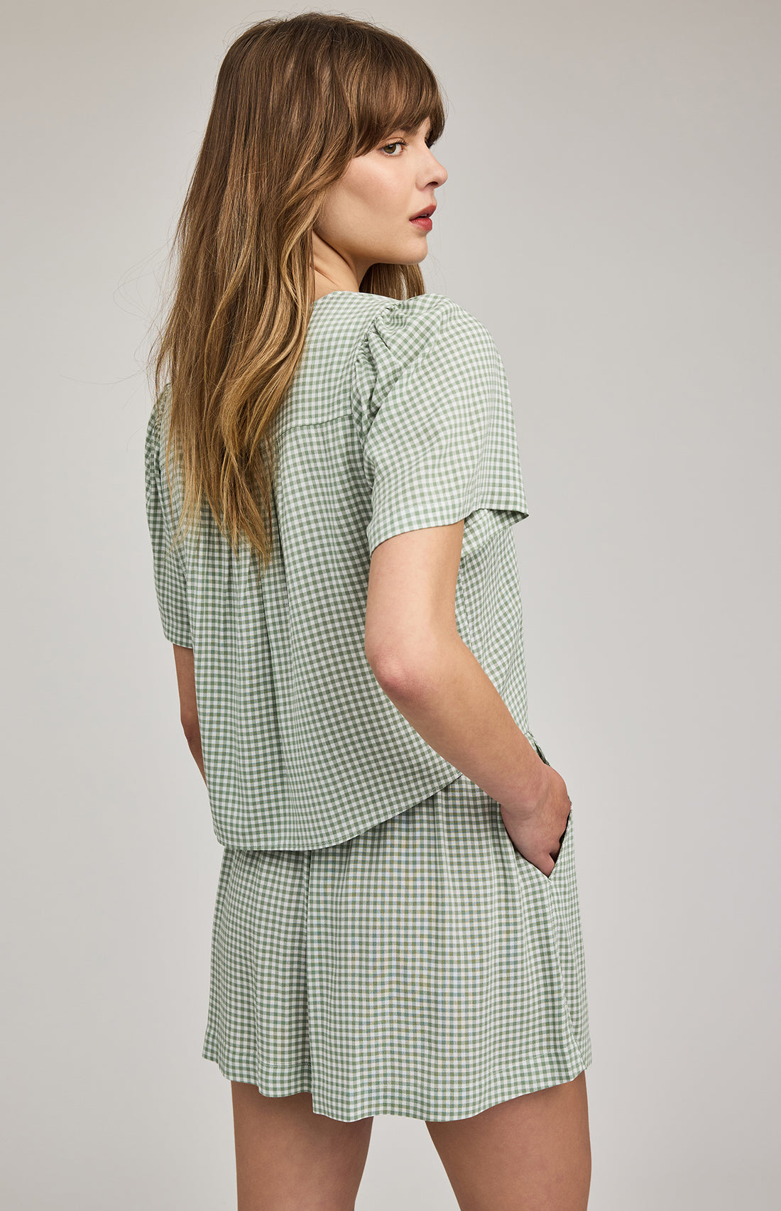 Quinn Short|color:Pistachio Gingham