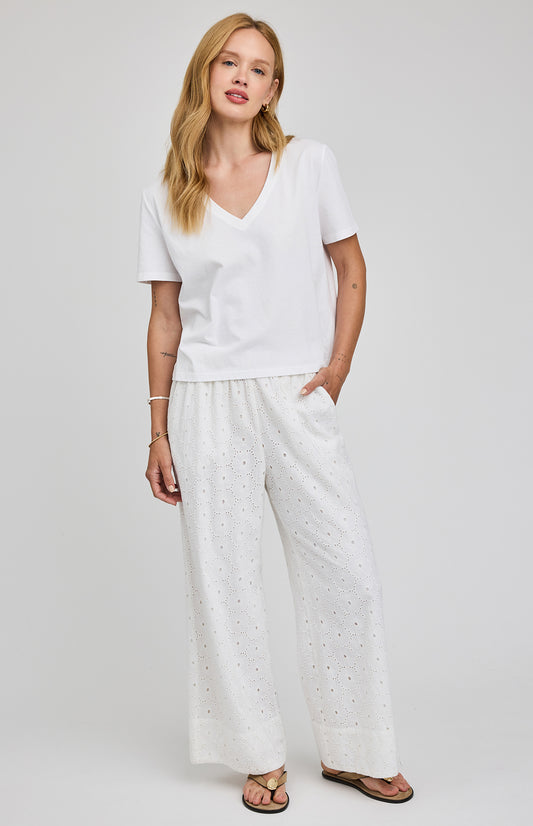 Martina Pant|color:White